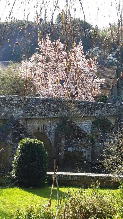 Gite du Pont Saint-Céneri-Le-Gérei dans les Alpes Mancelles Villa Esterno foto